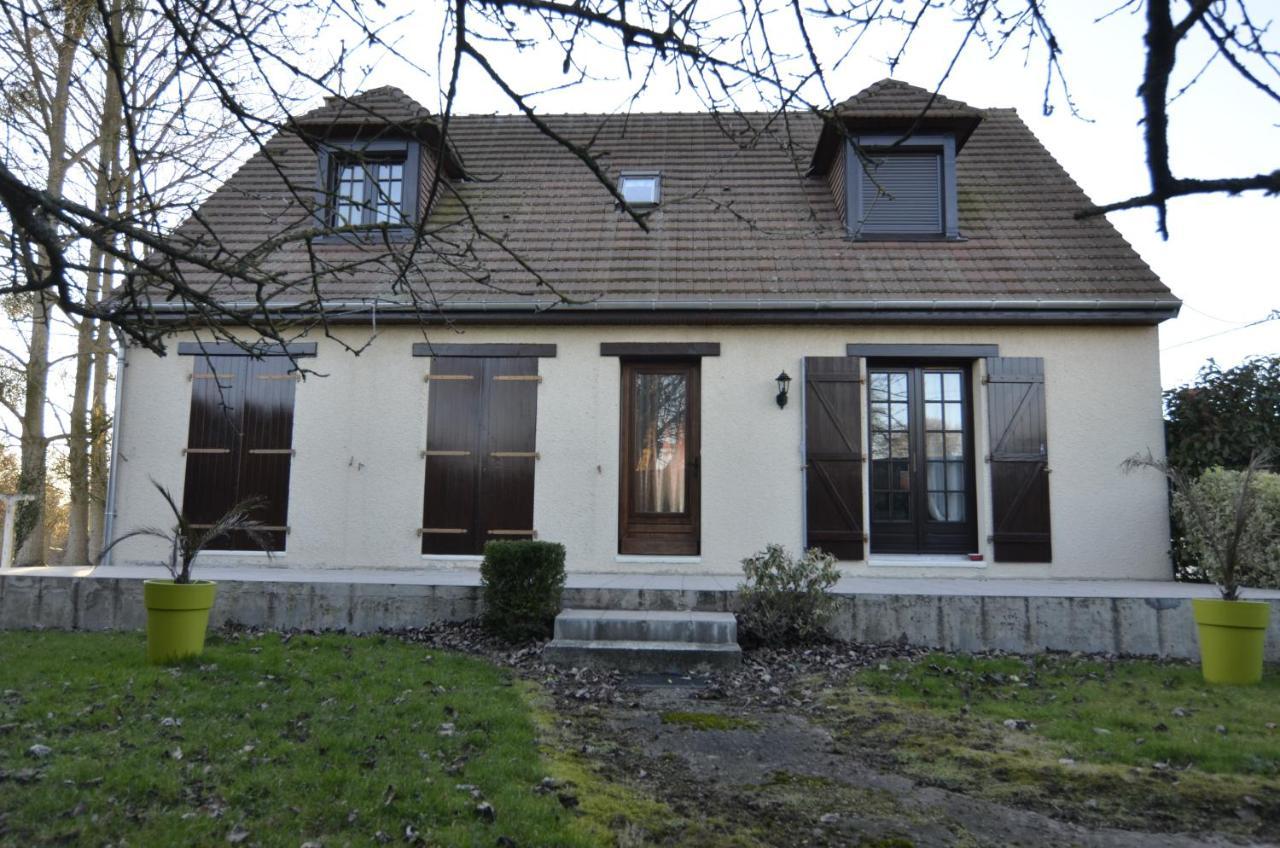 La maison du Respect Mutuel Saint-Paul-du-Vernay Extérieur photo